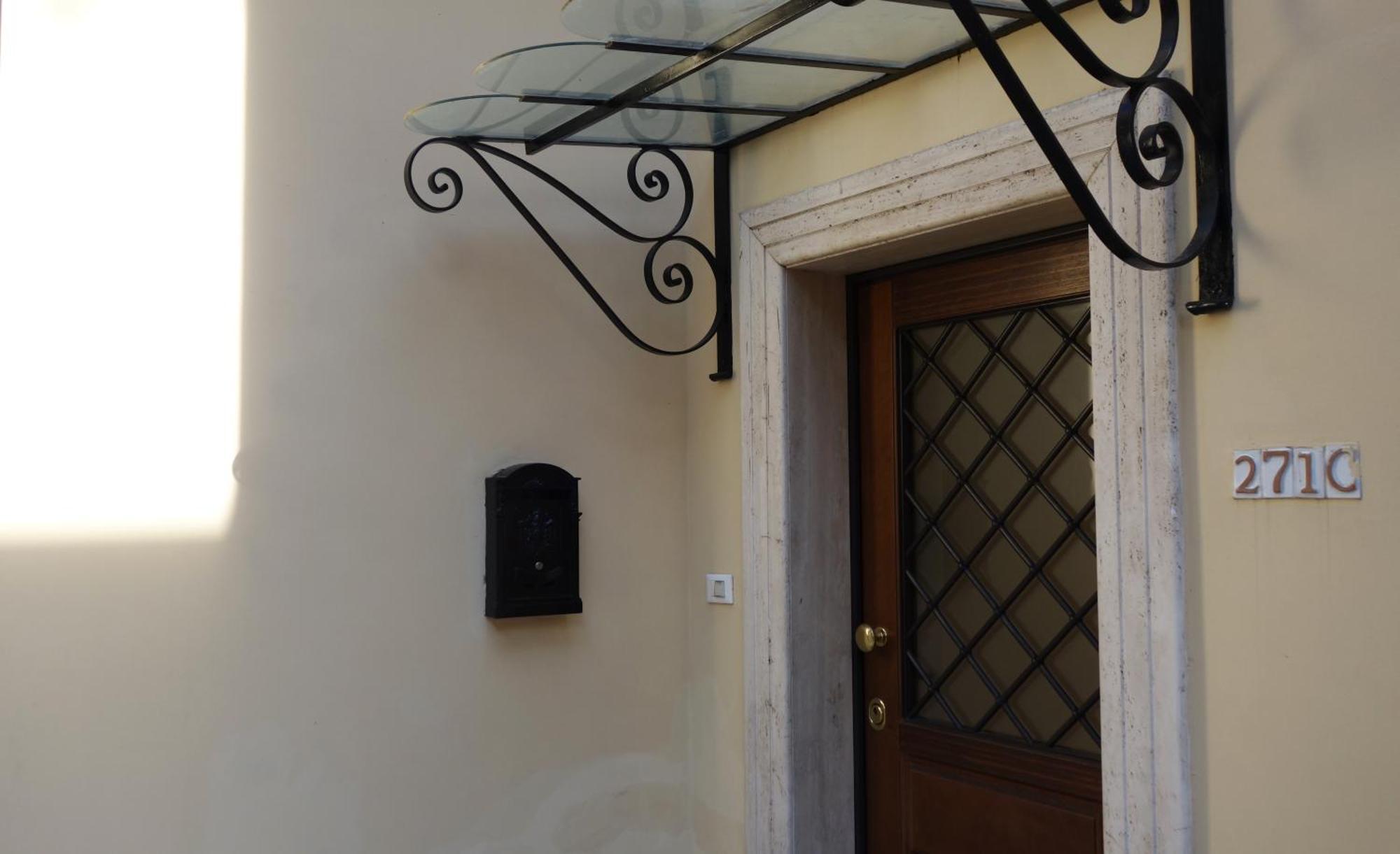 Eleonora'S Apartment Rome Exterior photo